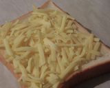 *こんがり♡チーズと黒胡椒のトースト*作り方1写真