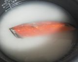♪炊飯器に入れるだけ♪塩鮭ご飯♪作り方2写真