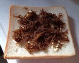 いかなごとワケギの簡単ピザトースト☆作り方1写真