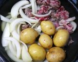 新じゃがでコロコロ肉じゃが♪作り方3写真