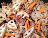 レンコンと挽き肉のキンピラ(*^^*)作り方4写真