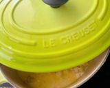 骨付き鶏とカリフラワーの煮込み作り方10写真