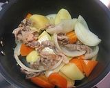 麻婆ソースで中華風肉じゃが作り方1写真