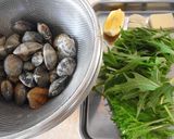 ナンプラーで☆あさりと水菜のボンゴレ作り方1写真