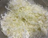 柔らか千切りキャベツとしらすの旨味和え作り方1写真