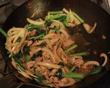 栄養満点！豚肉とほうれん草の玉子とじ作り方6写真