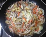 節約レシピ!親子丼みたいなひき肉卵とじ丼作り方3写真