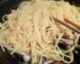 *イカとほうれん草の(トマト)パスタ*作り方4写真