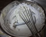 ほんのりいちごが香るダノンクリーム作り方1写真