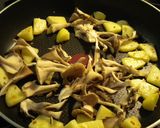 ポテトと舞茸のにんにく炒め作り方4写真