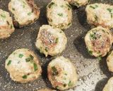 冷凍保存可ふっくら旨い餃子味のニラ肉団子作り方5写真