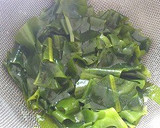 麺つゆで簡単！茎わかめのおかか和え作り方4写真