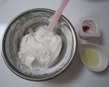 ストロベリーマーブルヨーグルトムース作り方5写真
