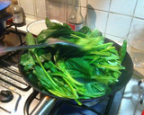 ほうれん草のにんにく炒め 蒜茸菠菜作り方4写真