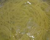 簡単！春きゃべつとウィンナーのパスタ作り方2写真