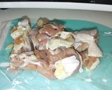 鶏もも肉ニンニクチップ＆塩漬け焼き♬作り方1写真