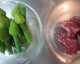 旬は短い！ネギ坊主と豚肉の塩麹炒め作り方1写真