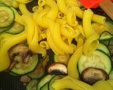 ズッキーニとリコッタチーズのパスタ作り方7写真