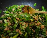 男子が喜ぶ！ニラ麻婆丼とろとろ卵のっけ♪作り方3写真