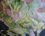 簡単 ☆春キャベツとソーセージのパスタ作り方3写真