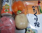 レンコンとパプリカいりハンバーグ風つくね作り方1写真