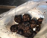 そば団子でまっくろくろすけ作り方4写真
