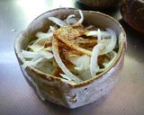 新玉ねぎ　胡麻ドレッシング和え作り方3写真