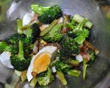 焼きブロッコリーとベーコンの旨味玉子和え作り方5写真