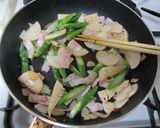 筍＆アスパラ＆ベーコンのぺペロンチーノ♪作り方4写真