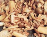 豚こまとしめじエリンギのオイスター炒め作り方7写真