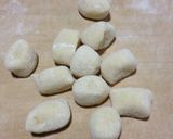 卵スライサーでニョッキ作り方3写真