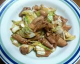 俺流の豚モツと春キャベツの醤油麹炒め作り方4写真