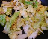朝ごはんに！春キャベツの卵炒め❀作り方1写真