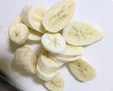 朝ごはんにも！バナナヨーグルト♪作り方1写真
