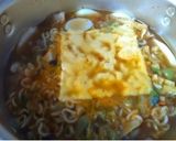 韓国B級グルメ 学食のチーズラーメン作り方3写真