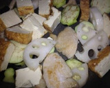 鶏胸肉と蓮根と茄子と厚揚げの醤油麹炒め作り方4写真
