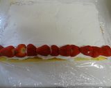 苺とチーズクリームのしっとりロールケーキ作り方13写真