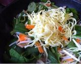 ランチに！ とろ〜りチーズの満腹オムそば作り方2写真