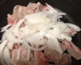 玉ねぎで重増しヘルシー生姜焼き作り方1写真