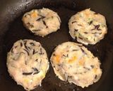 鶏挽肉のヘルシー和風ハンバーグ作り方3写真