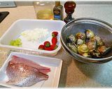 鯛のポワレ。ハマグリソースとイチゴソース作り方1写真