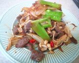 ﾌﾗｲﾊﾟﾝ1つで ”焼肉” 焼きうどん作り方11写真