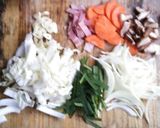 ニンニクたっぷり元気のでるスープ作り方1写真