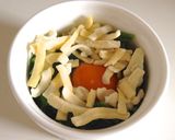 簡単おいしい♪ほうれん草と卵のココット♪作り方4写真