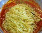 エビとそら豆のトマトソース（アラビアータ作り方10写真