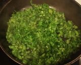ご飯のお供に☆大根の葉　胡麻醤油炒め作り方2写真