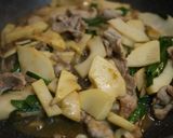 たけのこ＊バター＆焼肉のたれ炒め作り方2写真