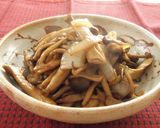 シンプルに！キノコと新玉ねぎの醤油炒め作り方5写真