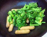 菜の花とウインナーの超簡単カレー炒め★作り方2写真
