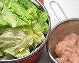 春キャベツと鶏むね肉のスープ煮作り方1写真